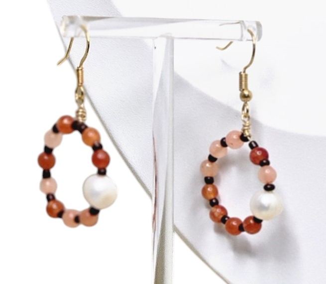 Elegant River Pearl & Aventurine Necklace