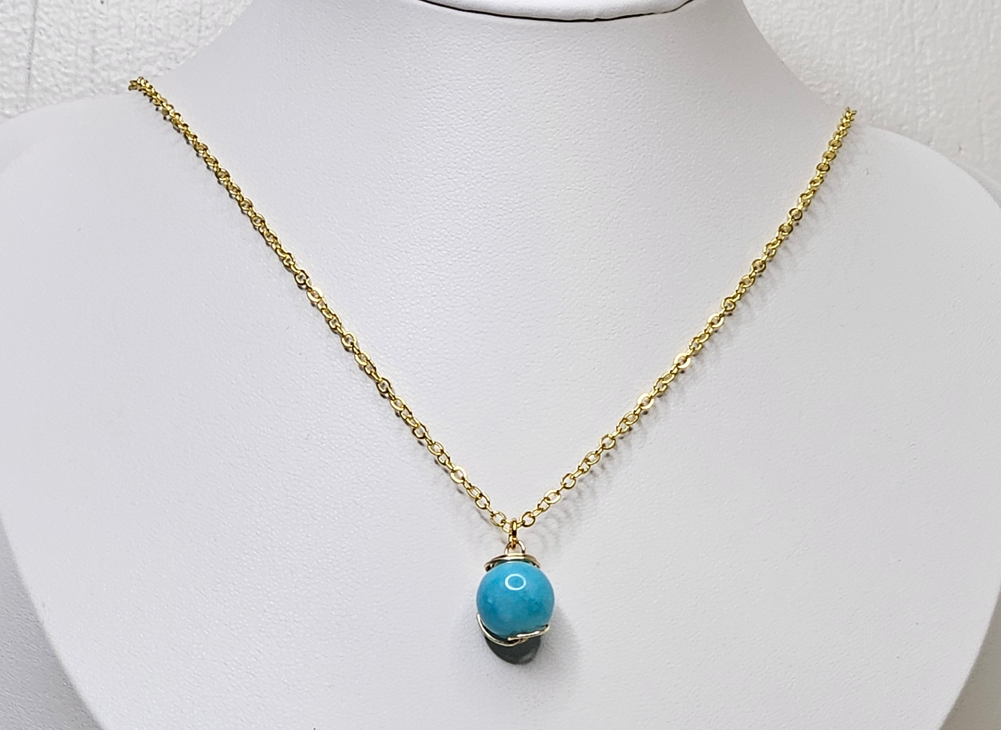 Simple Elegant Aesthetic Turquoise Pendant Stainless Steel 18k Gold Plated Chain