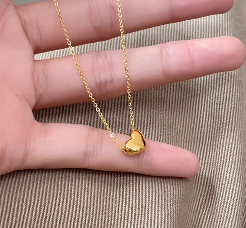 18K Golden Plated Stainless Steel Heart Pendant Necklace for Women